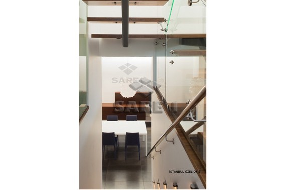 ÜRÜN KODU: INS1049